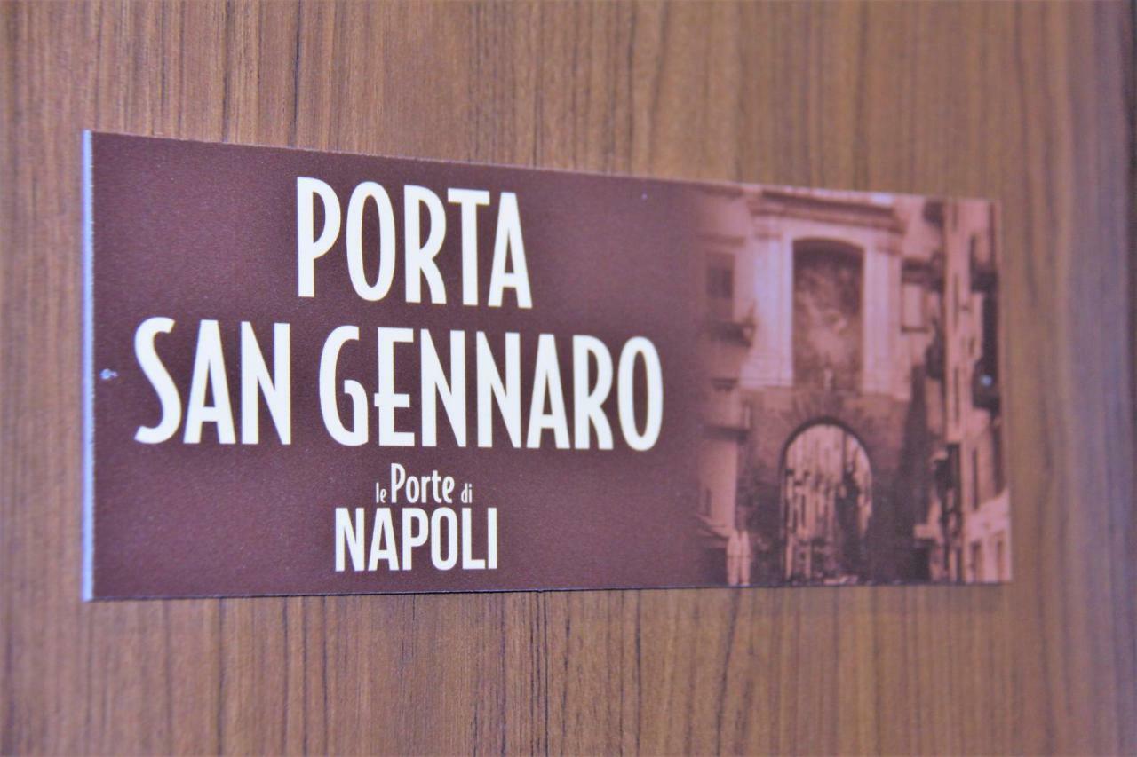 B&B Le Porte Di Napoli Exterior foto